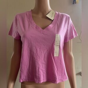 Universal Thread VIBRANT PINK V-Neck Crop Top